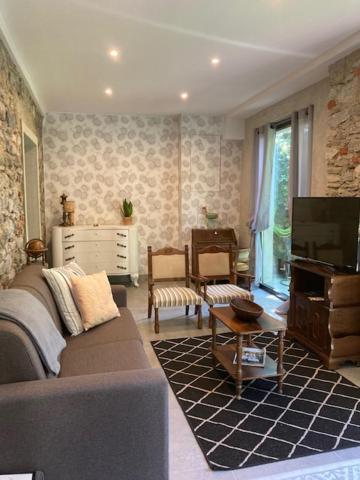 Villa Bacchetta - Stone Cottage Оледжо-Кастелло Экстерьер фото